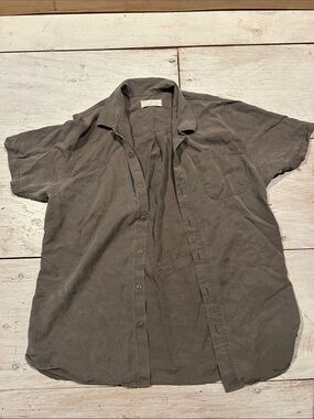 Ecologyst Casual Short-Sleeve Button-Down Shirt. Made in Canada